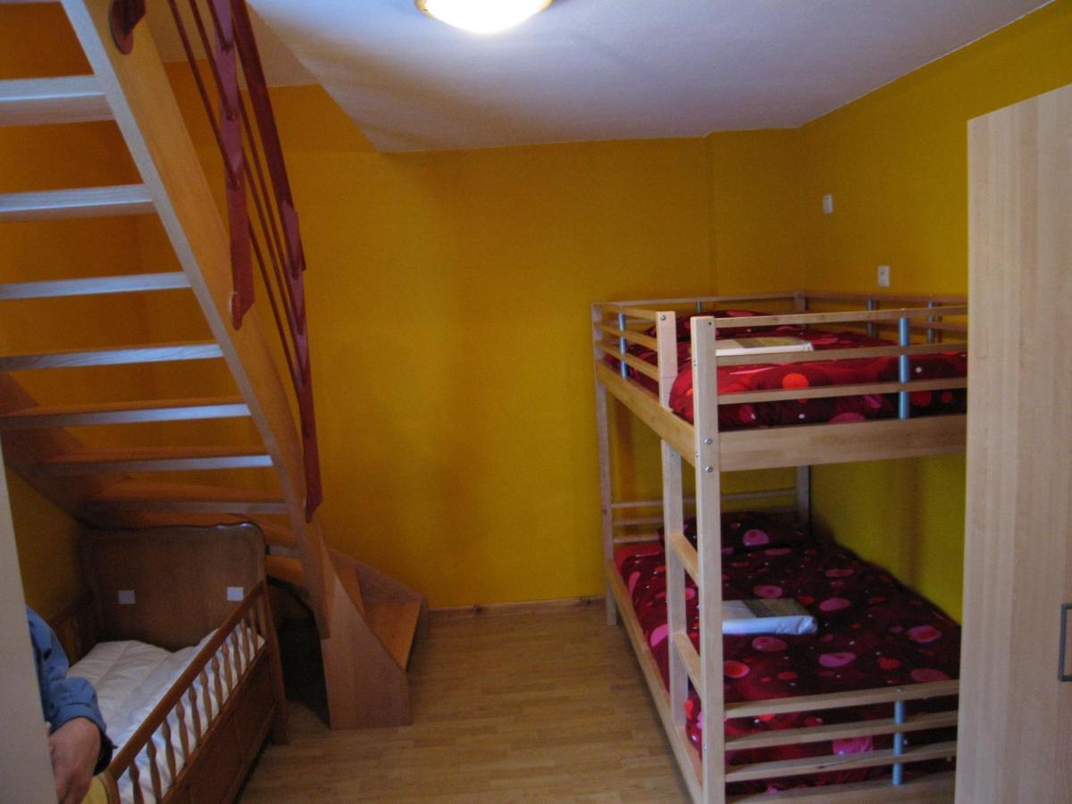 Quaint Apartment In Ondenval With Terrace Waimes Exteriér fotografie